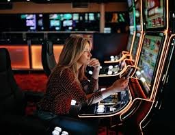 Maximize Your Wins: Slot Machine Strategies That Work