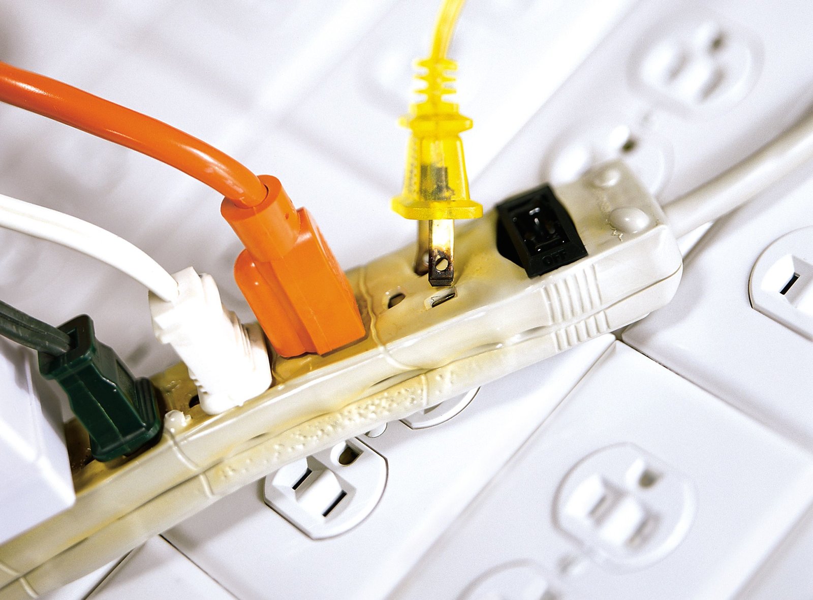 How Electrical Repair Services Can Help with Power Surge Protection?